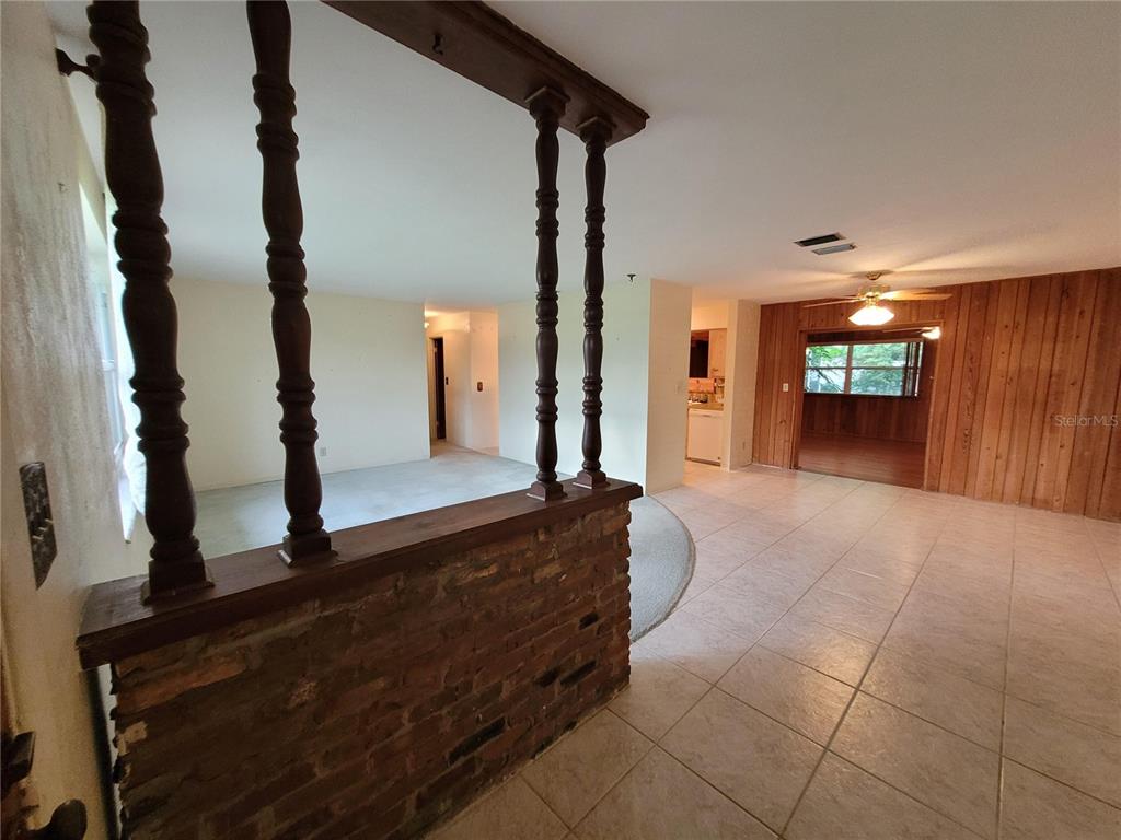 7192 114TH LANE, SEMINOLE, FL — photo 2 of 21