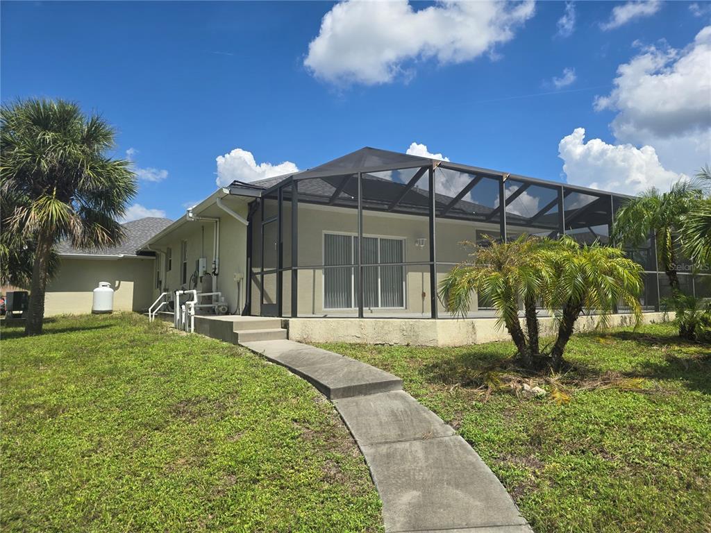 10455 SARASOTA ROAD, PORT CHARLOTTE, FL — photo 4 of 6