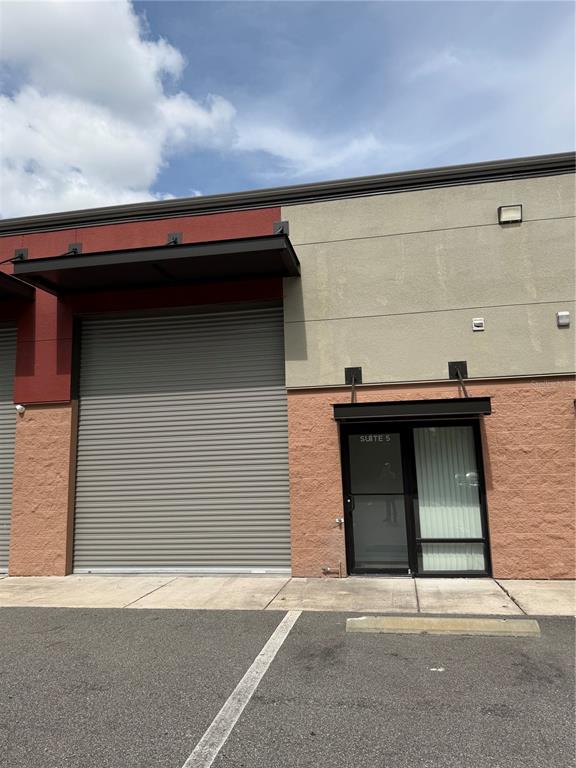 1413 HAMLIN AVENUE UNIT 5