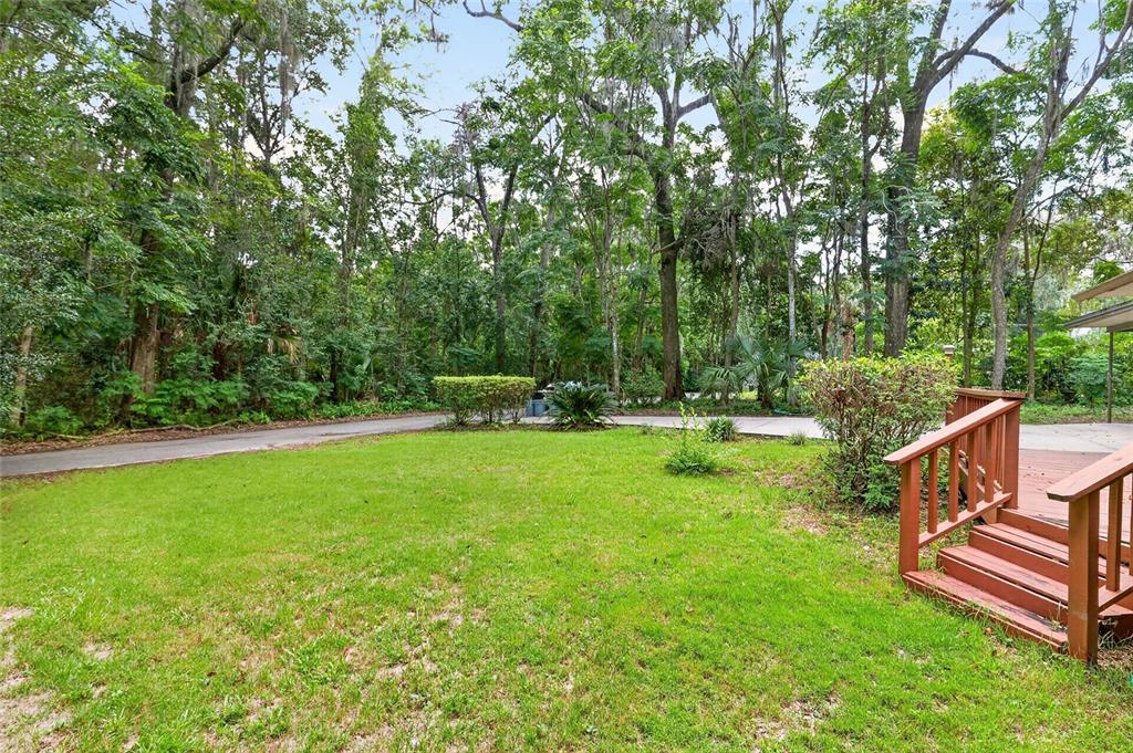 810 NW 19TH TERRACE, GAINESVILLE, FL — photo 5 of 26