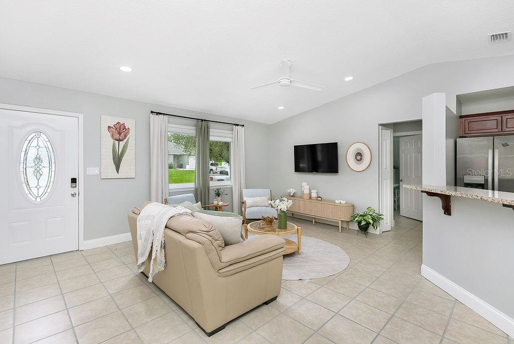 1099 ALBION STREET NW, PALM BAY, FL — photo 4 of 27