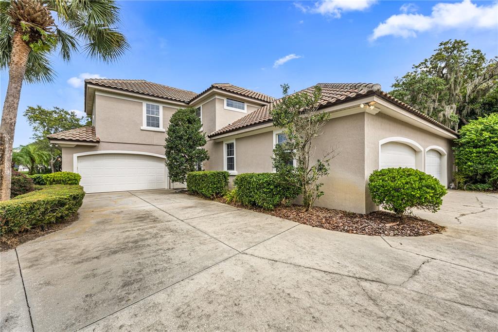 755 MILLS ESTATE PLACE, CHULUOTA, FL — photo 5 of 30