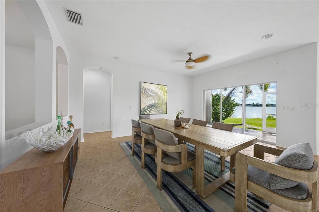 1810 MIRA LAGO CIRCLE, RUSKIN, FL — photo 5 of 30