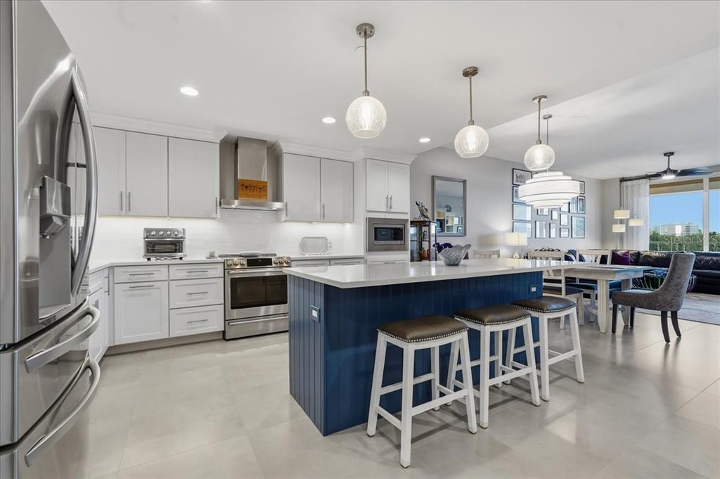 920 N OSCEOLA AVENUE UNIT 605, CLEARWATER, FL — photo 4 of 30