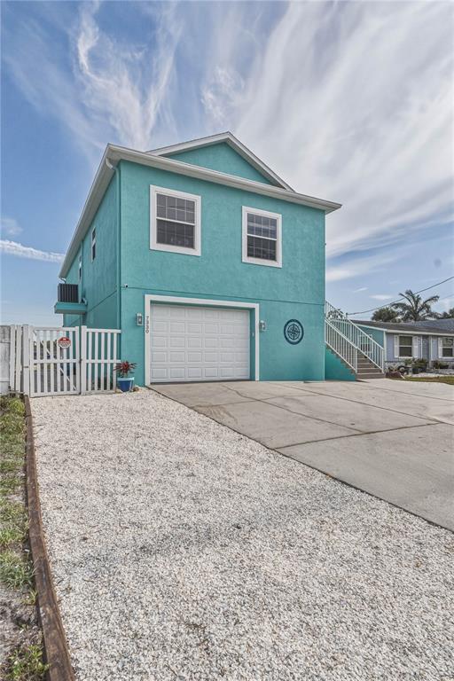 7330 NEW YORK AVENUE, HUDSON, FL — photo 2 of 30