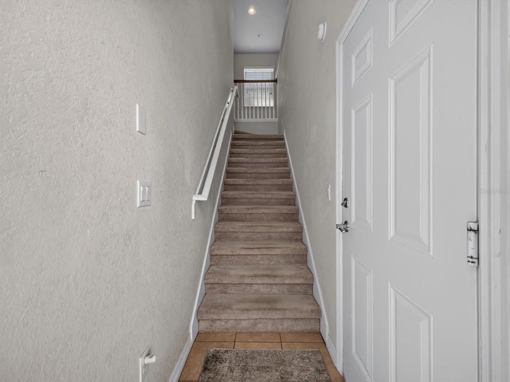 8348 BELLA TIERRA CT, CHAMPIONS GATE, FL — photo 4 of 30