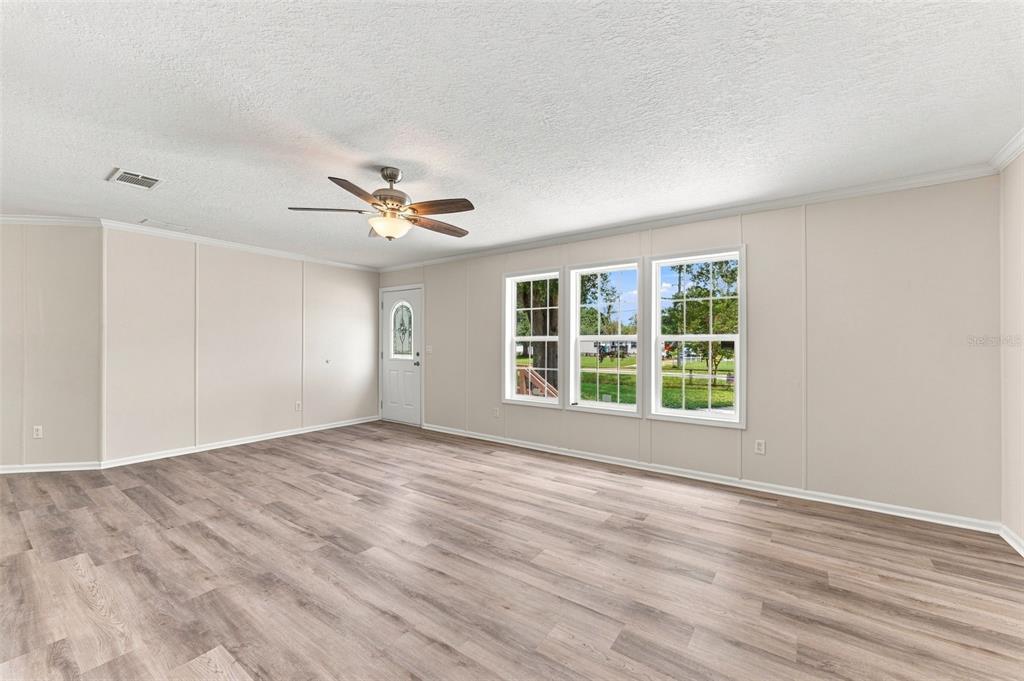 6453 MANGROVE DRIVE, WESLEY CHAPEL, FL — photo 5 of 30