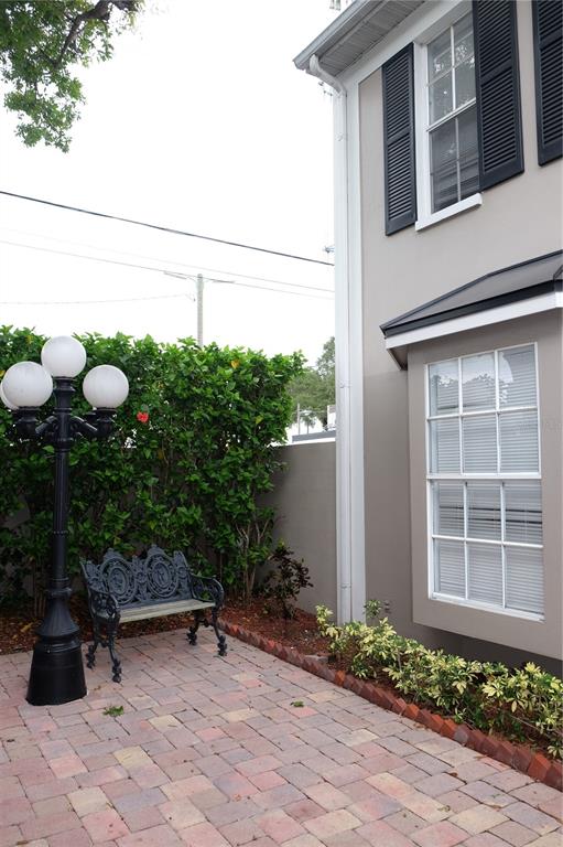 3015 W CLEVELAND STREET UNIT J, TAMPA, FL — photo 2 of 19