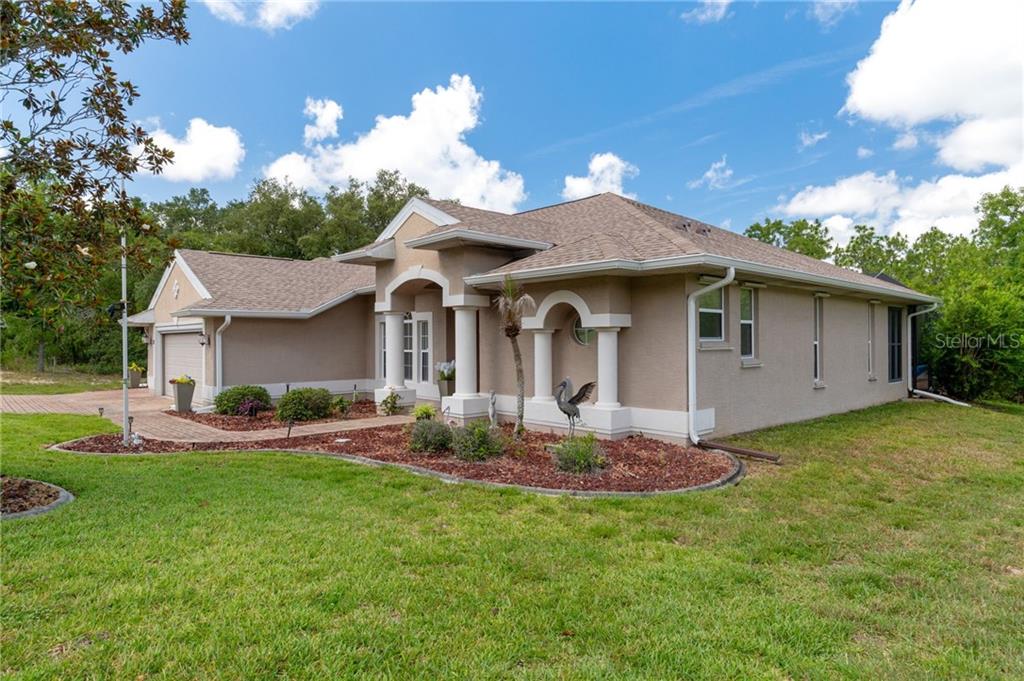 12 HACKBERRY DRIVE, HOMOSASSA, FL — photo 3 of 30