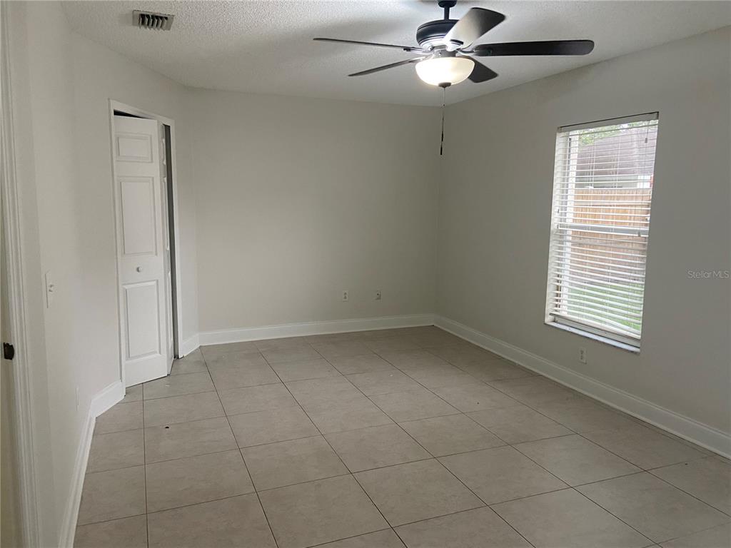 22718 SAINT THOMAS CIRCLE, LUTZ, FL — photo 3 of 16