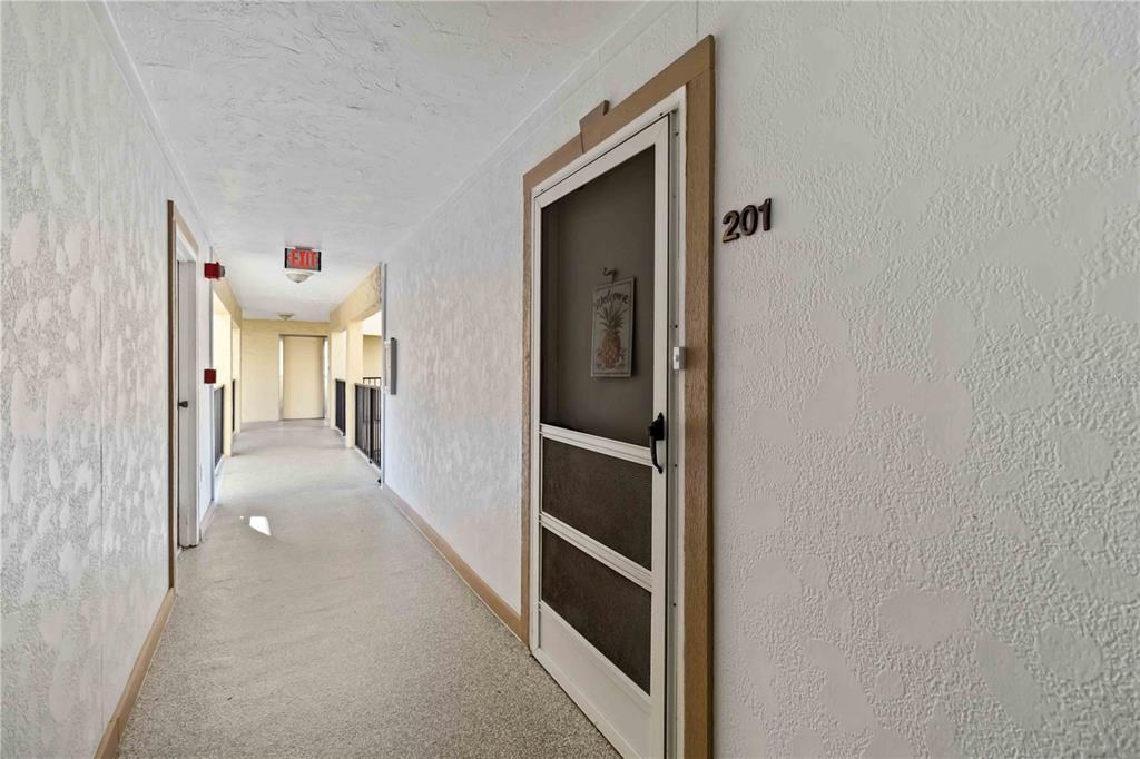 618 BIRD BAY DRIVE S UNIT 201, VENICE, FL — photo 4 of 30