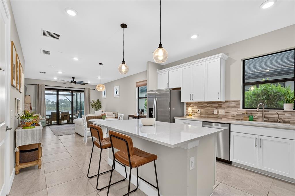 6204 FISH EAGLE COURT, NOKOMIS, FL — photo 2 of 30