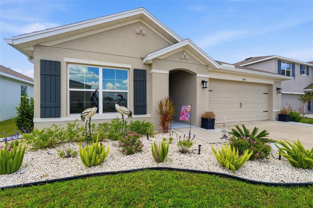 4110 DOVETAIL LANE