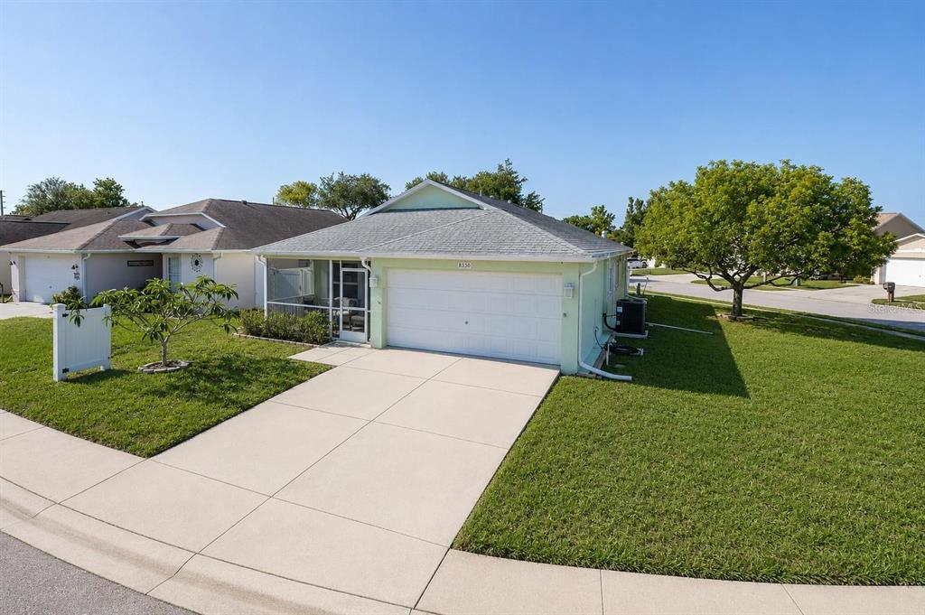 8330 GOLDOME DRIVE, PORT RICHEY, FL — photo 4 of 32