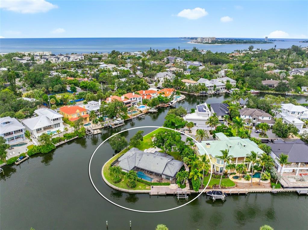 500 VENICE LANE, SARASOTA, FL — photo 5 of 59