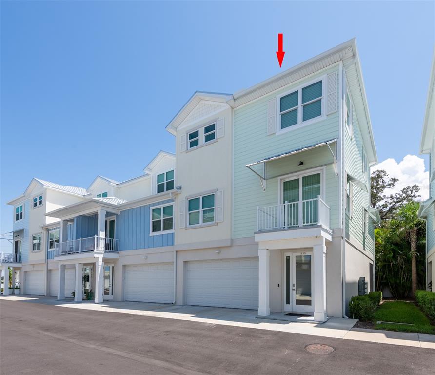 835 OAK BEND LANE