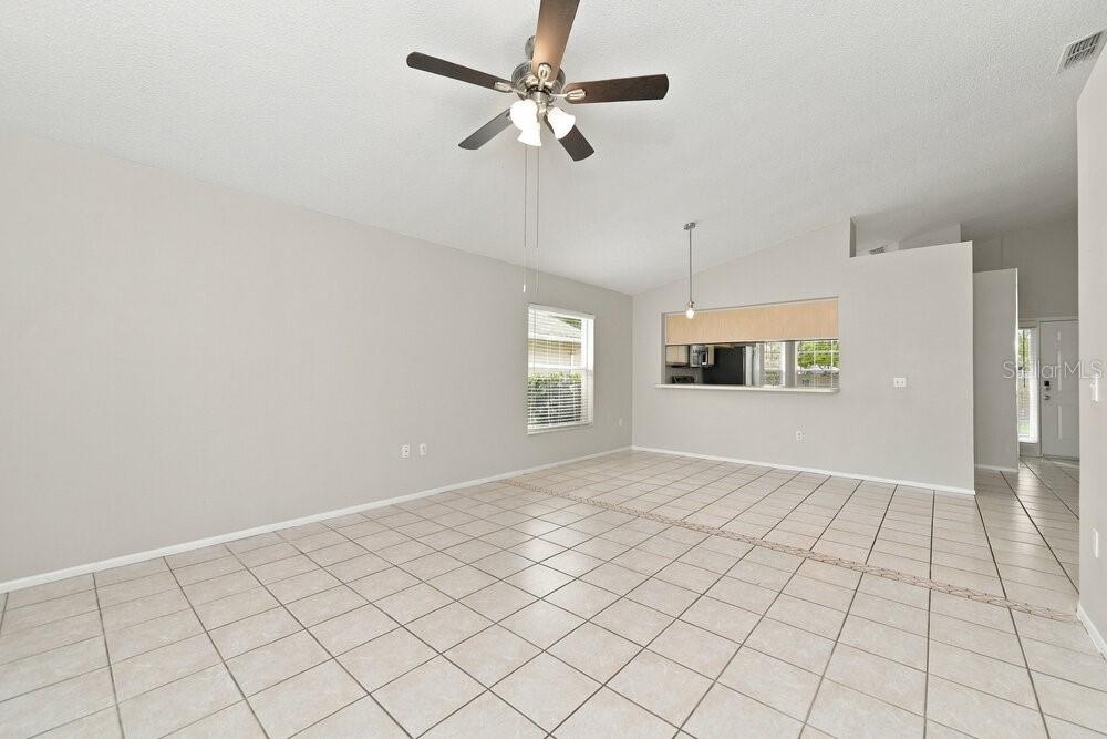 977 EAGLES FORREST DRIVE, APOPKA, FL — photo 4 of 16
