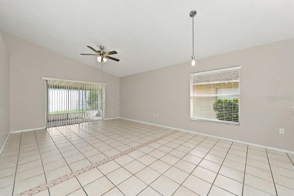 977 EAGLES FORREST DRIVE, APOPKA, FL — photo 5 of 16