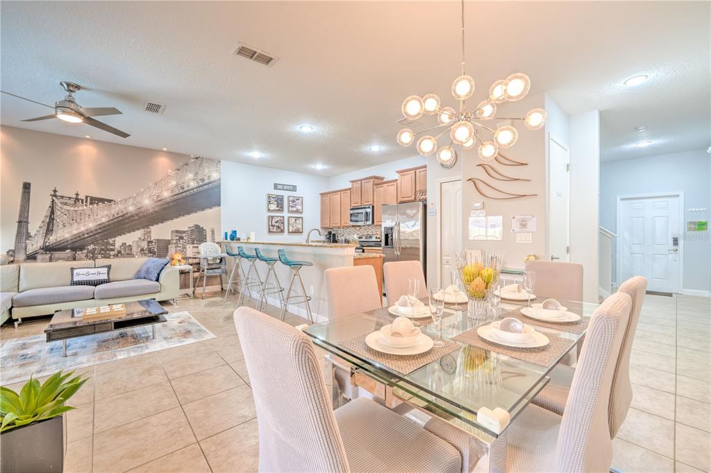 8961 BISMARCK PALM RD, KISSIMMEE, FL — photo 4 of 25