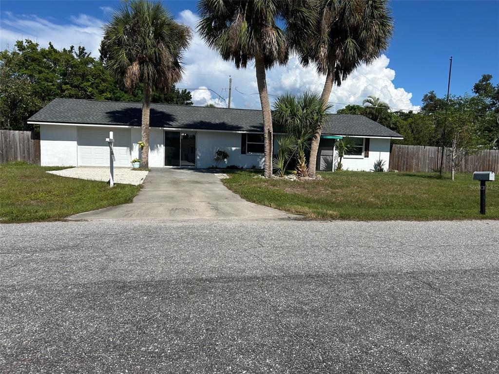 112 E MARLAND COURT