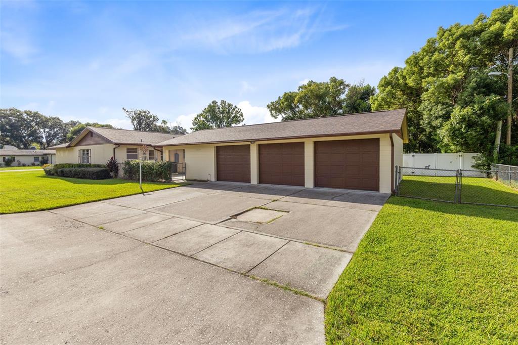 402 MISSISSIPPI AVENUE, ST CLOUD, FL — photo 4 of 30