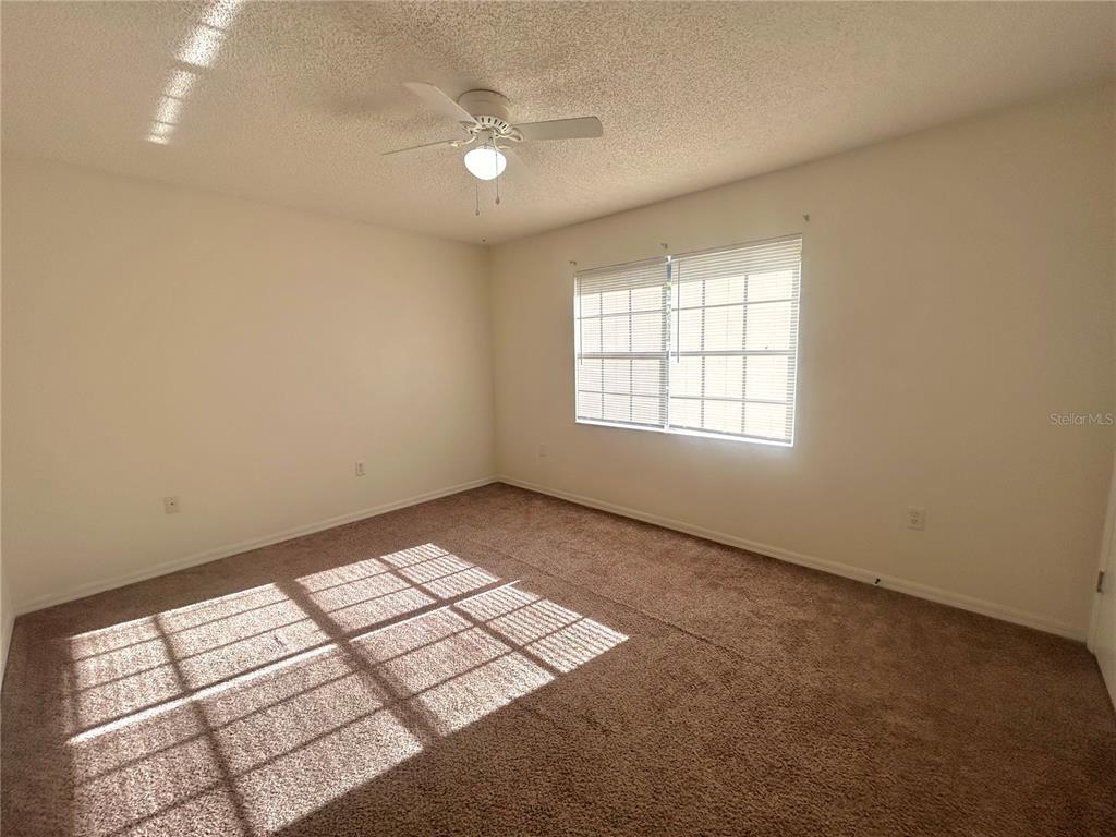 32813 RADIO ROAD, LEESBURG, FL — photo 5 of 9