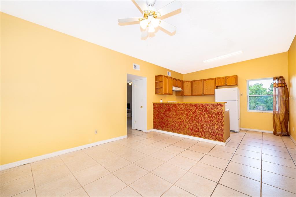 168 COUNTRY CLUB CIRCLE, SANFORD, FL — photo 4 of 18