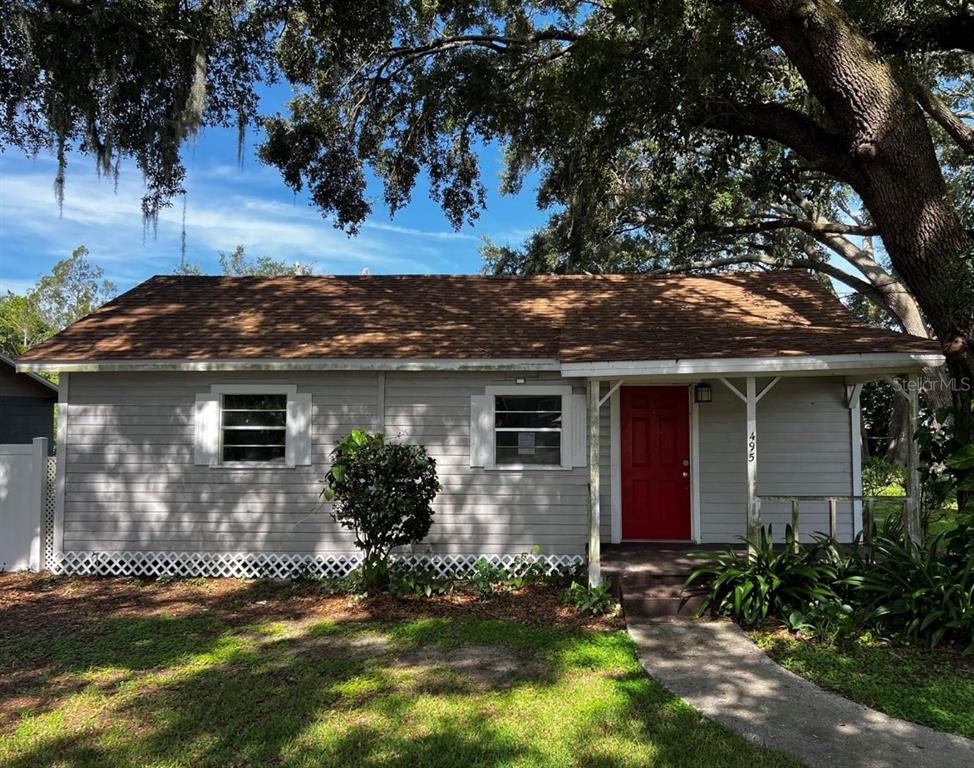 495 FERN AVENUE