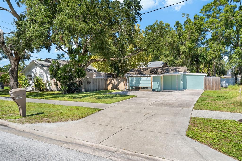 2927 62ND AVENUE N, ST PETERSBURG, FL — photo 4 of 36