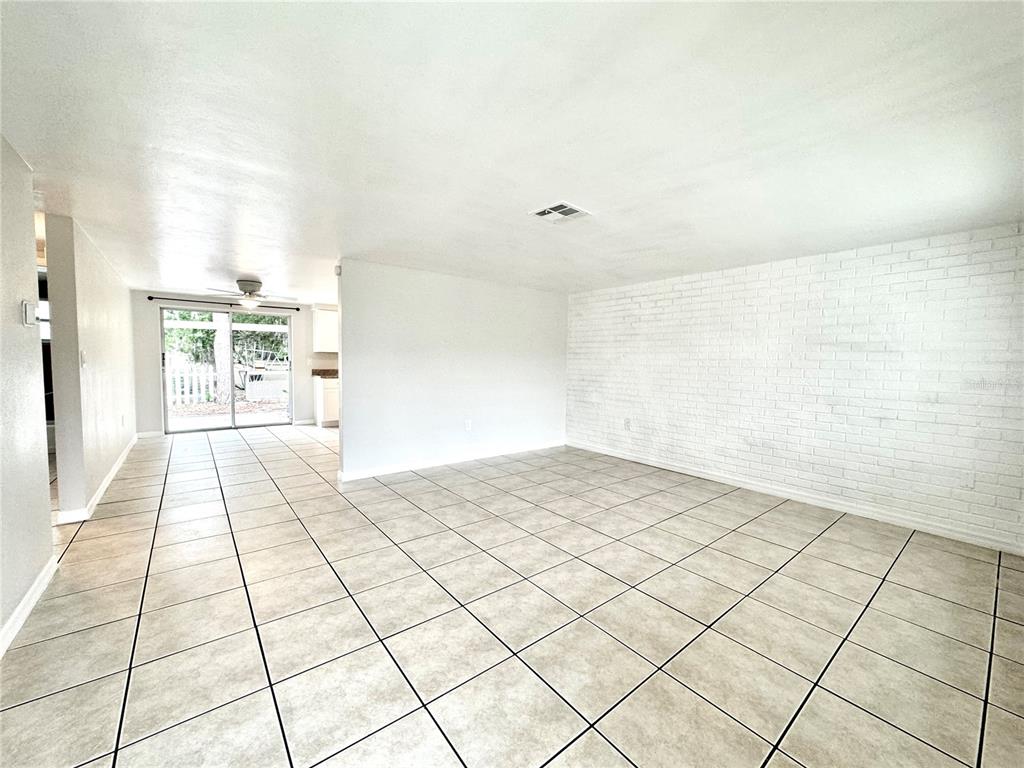 5815 DAILEY LANE, NEW PORT RICHEY, FL — photo 4 of 23