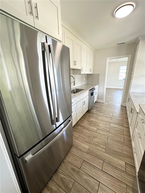 3101 13TH AVENUE W, BRADENTON, FL — photo 3 of 23