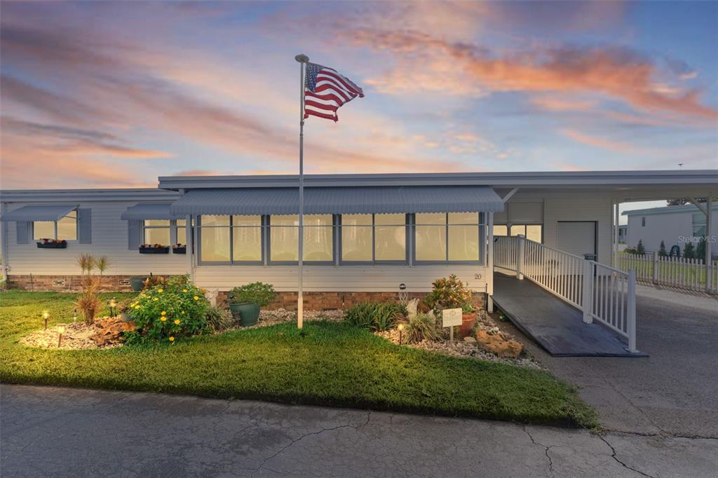20 CAPTAINS POINT