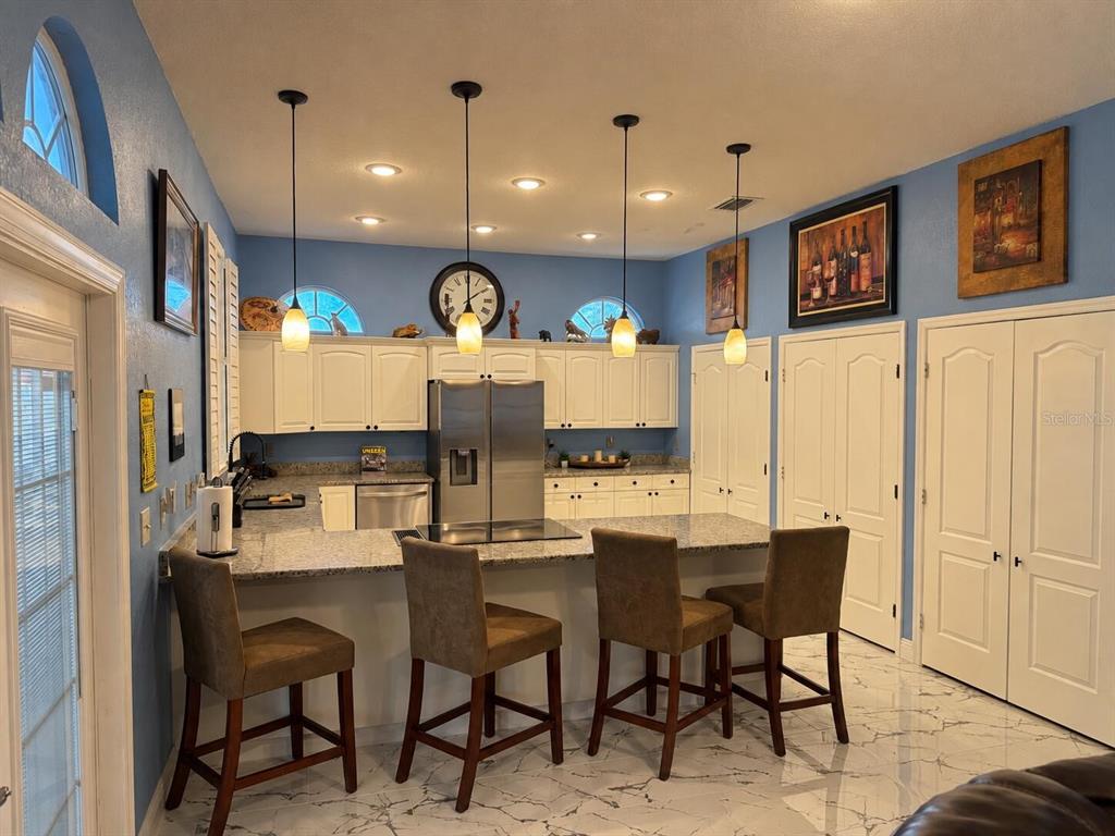 3009 W CLINTON STREET, TAMPA, FL — photo 3 of 30