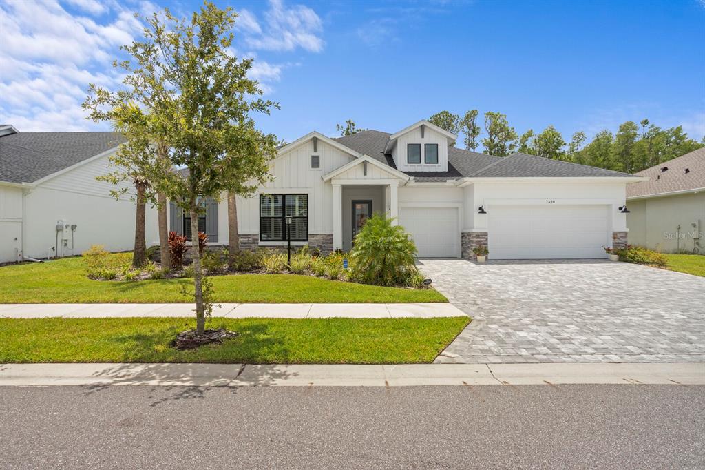 7520 ASHBROOKE PINE LOOP