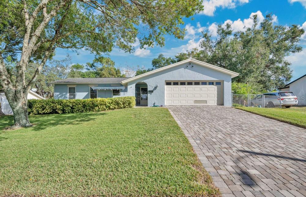 535 SUNRISE DRIVE