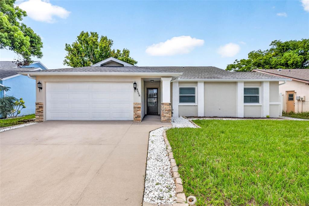 8608 HUNTSMAN LANE