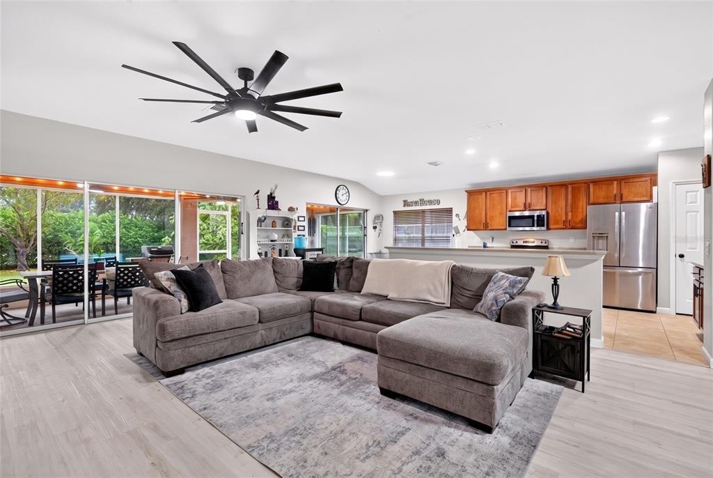 4098 SW 47TH COURT, OCALA, FL — photo 5 of 30