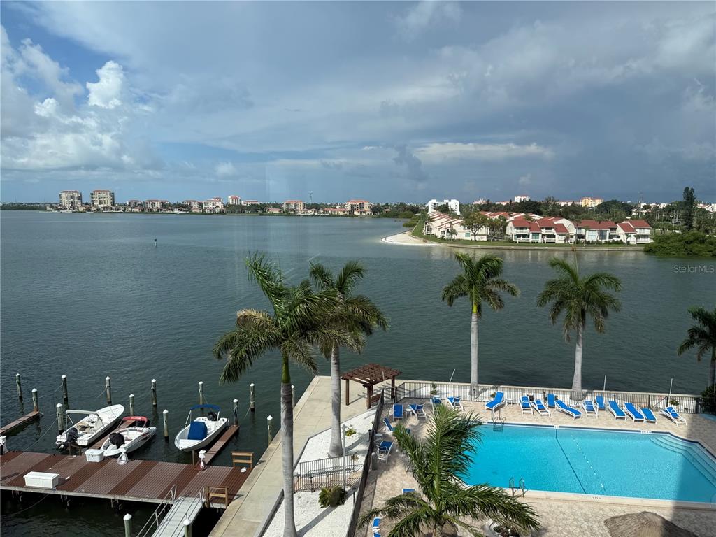 5200 BRITTANY DRIVE S UNIT 609