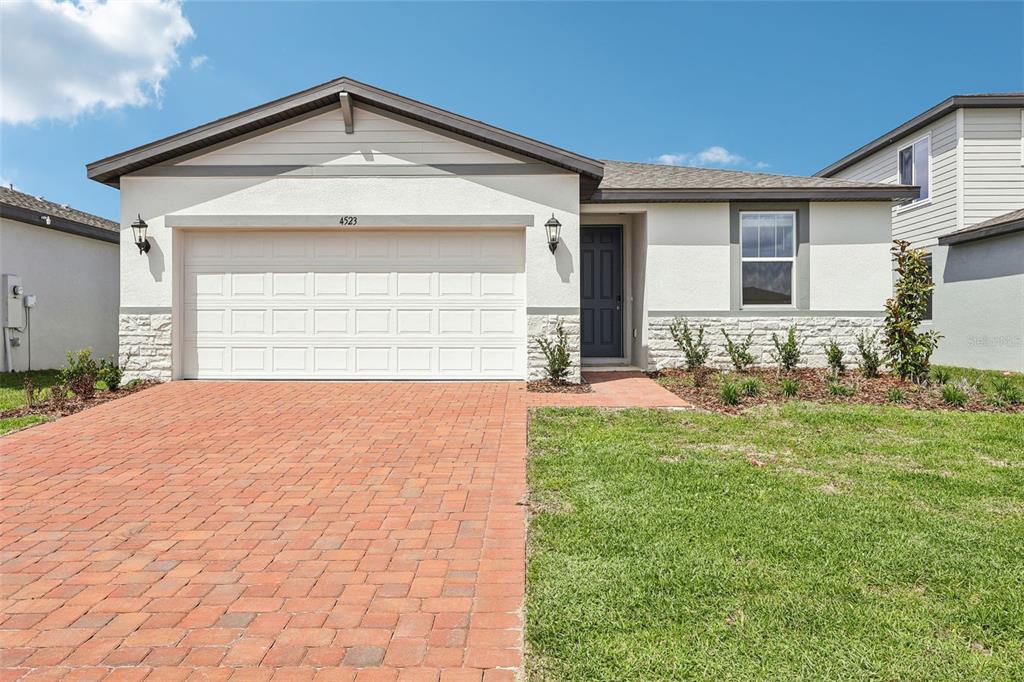 4523 EAGLE PERCH COURT
