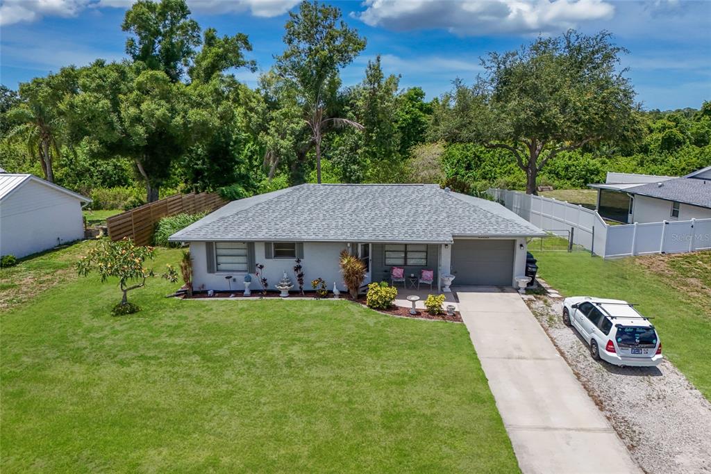 5202 FOXCROFT COURT