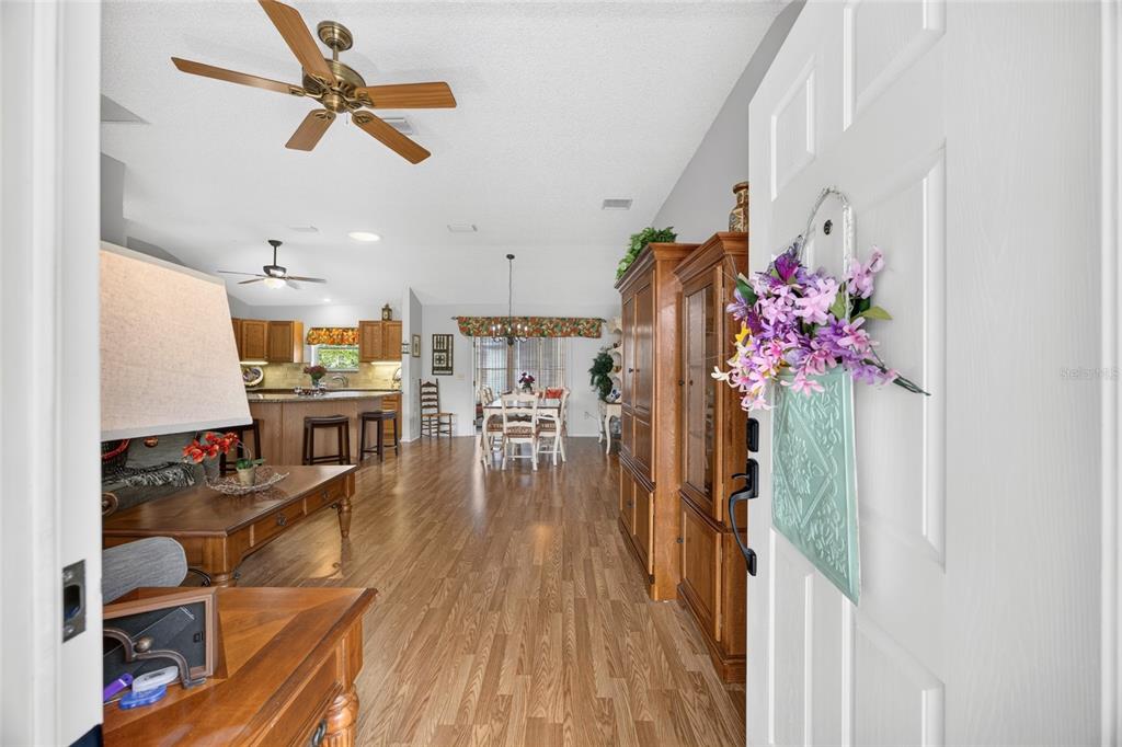 17739 SE 89TH KEATING TERRACE, THE VILLAGES, FL — photo 5 of 54