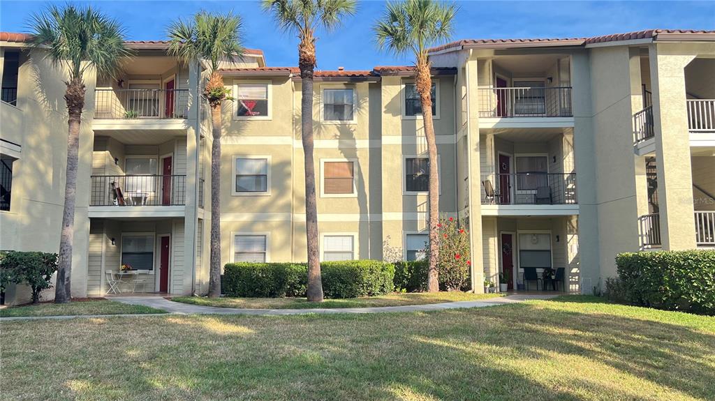 3038 PARKWAY BOULEVARD UNIT 204