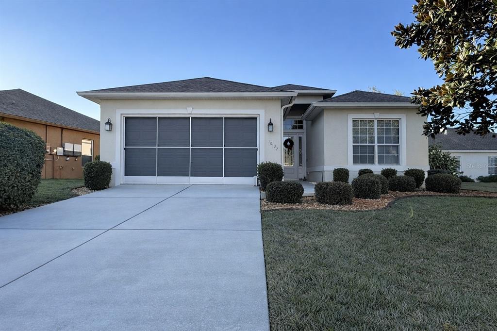 10127 TRIA DRIVE, WEEKI WACHEE, FL — photo 2 of 23