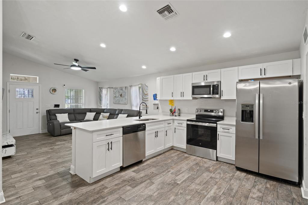 4453 CONLEY ST, ORLANDO, FL — photo 5 of 18