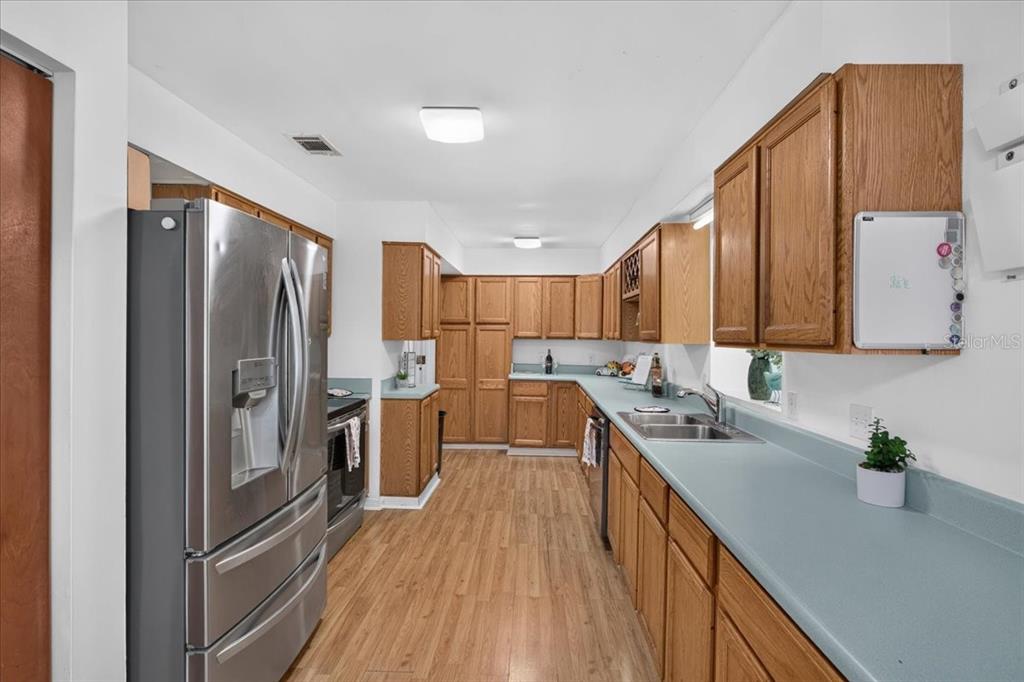 200 SW 264TH STREET, NEWBERRY, FL — photo 4 of 30
