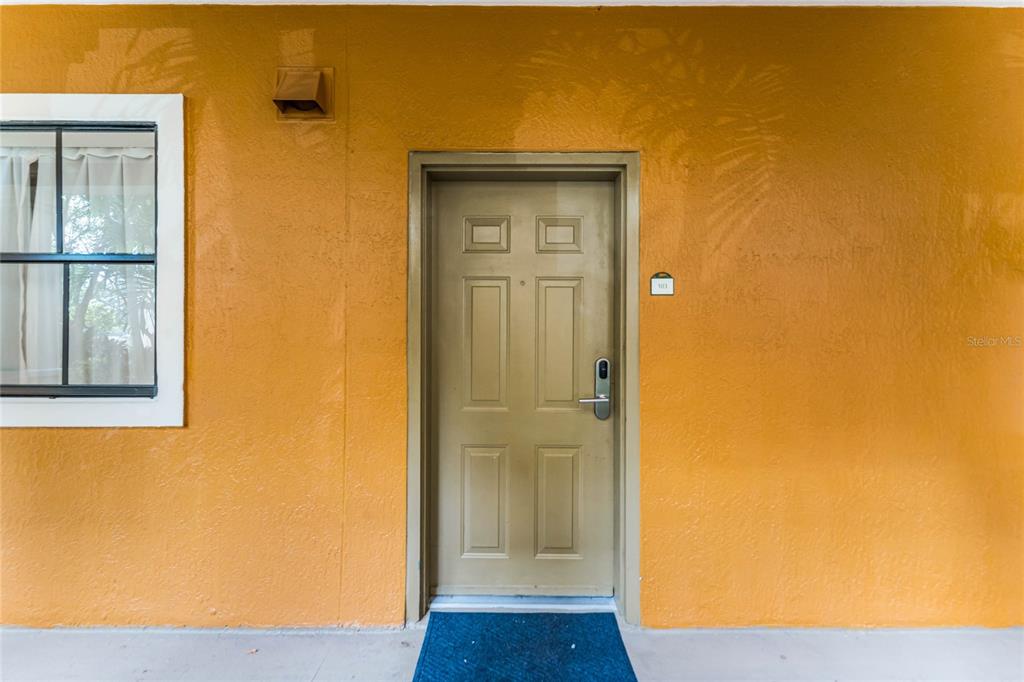 12527 FLORIDAYS RESORT DRIVE UNIT E-103, ORLANDO, FL — photo 2 of 57