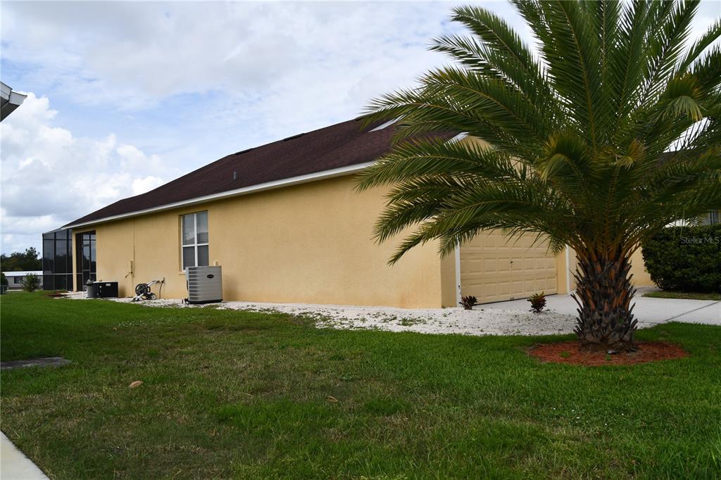 253 WILDFLOWER ROAD, DAVENPORT, FL — photo 4 of 30