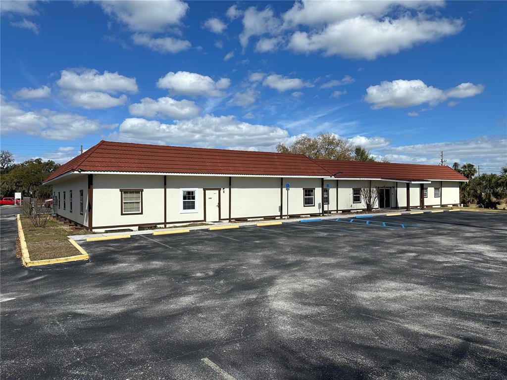 401 E NORTH BOULEVARD UNIT 101/103