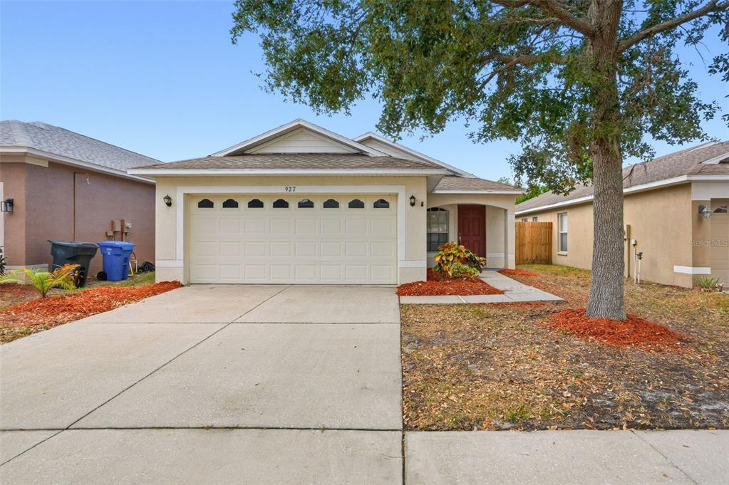 927 WINDTON OAK DRIVE