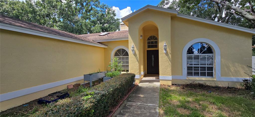 348 VINEYARD DRIVE, LAKELAND, FL — photo 2 of 24